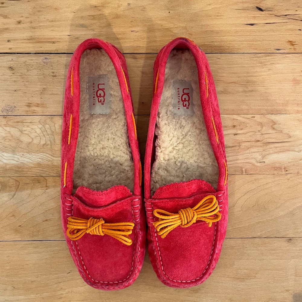 UGG Dakota Slippers Hot Pink w/ Orange - Great Condition - Size 9